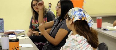 UABCS e ISMUJERES capacitan a mujeres en temas de emprendimiento