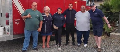 Bomberos de La Paz reciben en donación camión de rescate