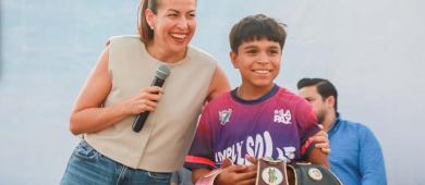 Presenta la alcaldesa de La Paz proyecto de Gimnasio de Box para la colonia Vista Hermosa