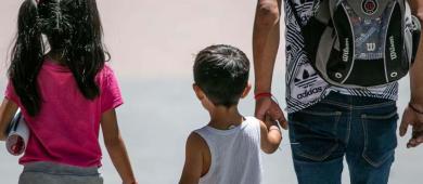 Claudia Sheinbaum felicita a los padres por su ‘valiosa enseñanza’