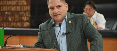 Que quien tire basura sea sancionado con cárcel en BCS, propone el diputado Erick Agundez