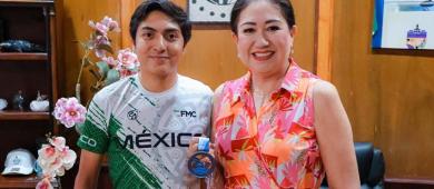 Ayuntamiento de Mulegé reconoce a Brandon Abundes e Israel Medina por su destacada participación en el Panamericano de ciclismo en Lima, Perú