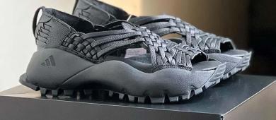 Oaxaca pide se suspenda la venta del calzado de Adidas inspirado en huaraches