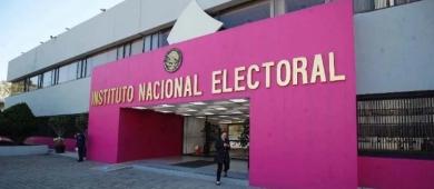 INE avanza en liquidación de cinco partidos políticos tras perder registro