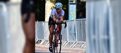 Académica de la UABCS clasifica a la final mundial de triatlón en Qatar