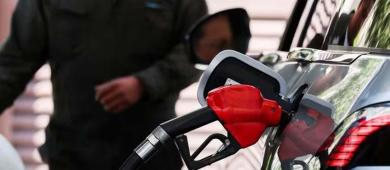 Gobierno y empresarios renuevan estrategia energética para estabilizar precio de la gasolina