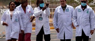 México continuará su convenio para recibir a médicos cubanos: Sheinbaum