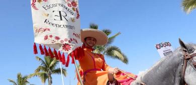 Gobernador Castro Cosío encabeza el desfile cívico-militar del 16 de septiembre
