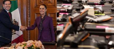 Sheinbaum destaca importancia de la ‘Misión Firewall’ para controlar el tráfico de armas ilegales