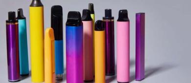 Sheinbaum propone castigar venta y compra de vapeadores con 8 años de cárcel