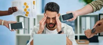 Mitad de trabajadores en México encuestados por OCC enfrenta estrés laboral