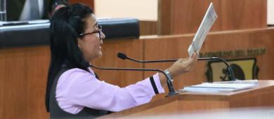 Gobernador Castro Cosío y Congreso reconocen a Martha Candelaria Reyes Becerril con la medalla “María Dionisia Villarino Espinoza”