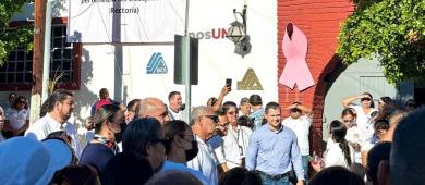 Protestan trabajadores de Salud en BCS: exigen restitución de 180 plazas; desmienten abasto de insumos