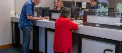 Los bancos en México pedirán identificación para depósitos y retiros mayores a 140,000 pesos