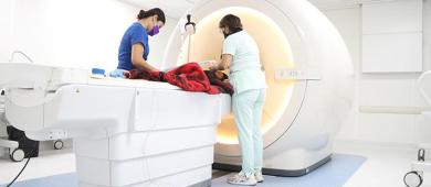 Más de mil mdp se han invertido en BCS fortalecer el sistema de salud: Guluarte Castro