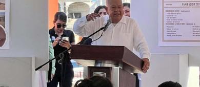 Entrega el gobernador Castro Cosío espacios educativos para el desarrollo de la colonia La Ballena de SJC