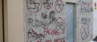 Embajada de Israel condena uso de símbolos nazis en protesta durante concierto en CDMX