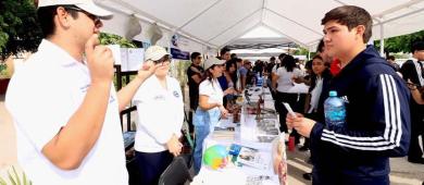 UABCS reúne a más de mil jóvenes en su Feria Educativa 2025