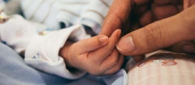 Tasa de mortalidad infantil sigue al alza; es mayor a la de 2014