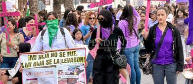 Miles de mujeres marchan en La Paz este 8M para exigir justicia y alto a la violencia