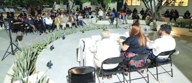 Presenta UABCS su Fototeca Universitaria para preservar memoria visual de la institución