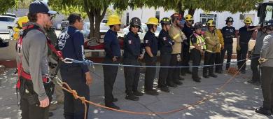 Reciben Bomberos de La Paz capacitación en atención de incendios y rescate