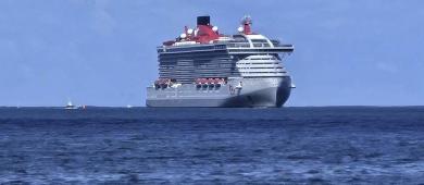 El crucero internacional Brilliant Lady arriba a Los Cabos con 2,700 pasajeros