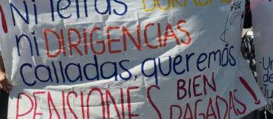 Propone gobierno federal a la CNTE crear una aseguradora pública