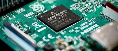 Ebrard prevé que México multiplique 25 veces la producción de semiconductores