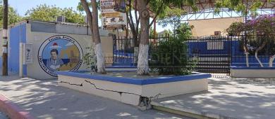 Ante la falta de apoyo gubernamental, comunidad construye sala sensorial en escuela pública de Los Cabos
