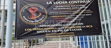 Aumenta inconformidad en el ISSSTE BCS; trabajadores eventuales exigen salarios atrasados