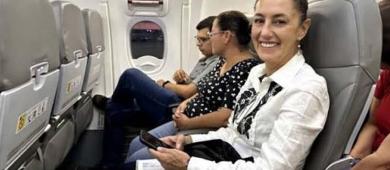 Sheinbaum ha gastado más de 14 mdp en viajes en avión en clase turista
