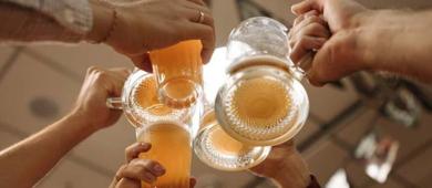 ONG exigen nueva política de alcohol en México tras cinco muertes por festejos del Mundial