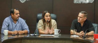 Sostiene Ayuntamiento de La Paz mesas de trabajo con transportistas