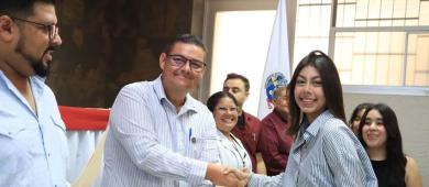Reconoce Secretaría de Salud participación de estudiantes de la UABCS en campaña nacional de vacunación antirrábica