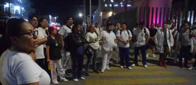 Este viernes, trabajadores del IMSS cerraron puente 8 de octubre en La Paz