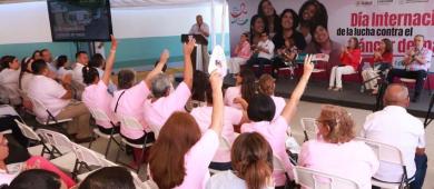 Conmemora Víctor Castro lucha contra el cáncer de mama y destaca acciones para su detección temprana en BCS