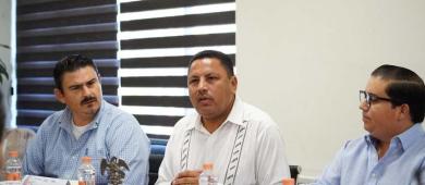 Formalizan convenio ICATEBCS y XVII Legislatura para capacitación laboral