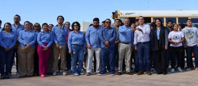 Entrega Gobierno del Estado unidad de transporte a la Universidad Tecnológica de La Paz